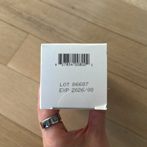 NEW EltaMD UV AOX Mist SPF 40 100%mineral active sunscreen - Picture 3 of 3